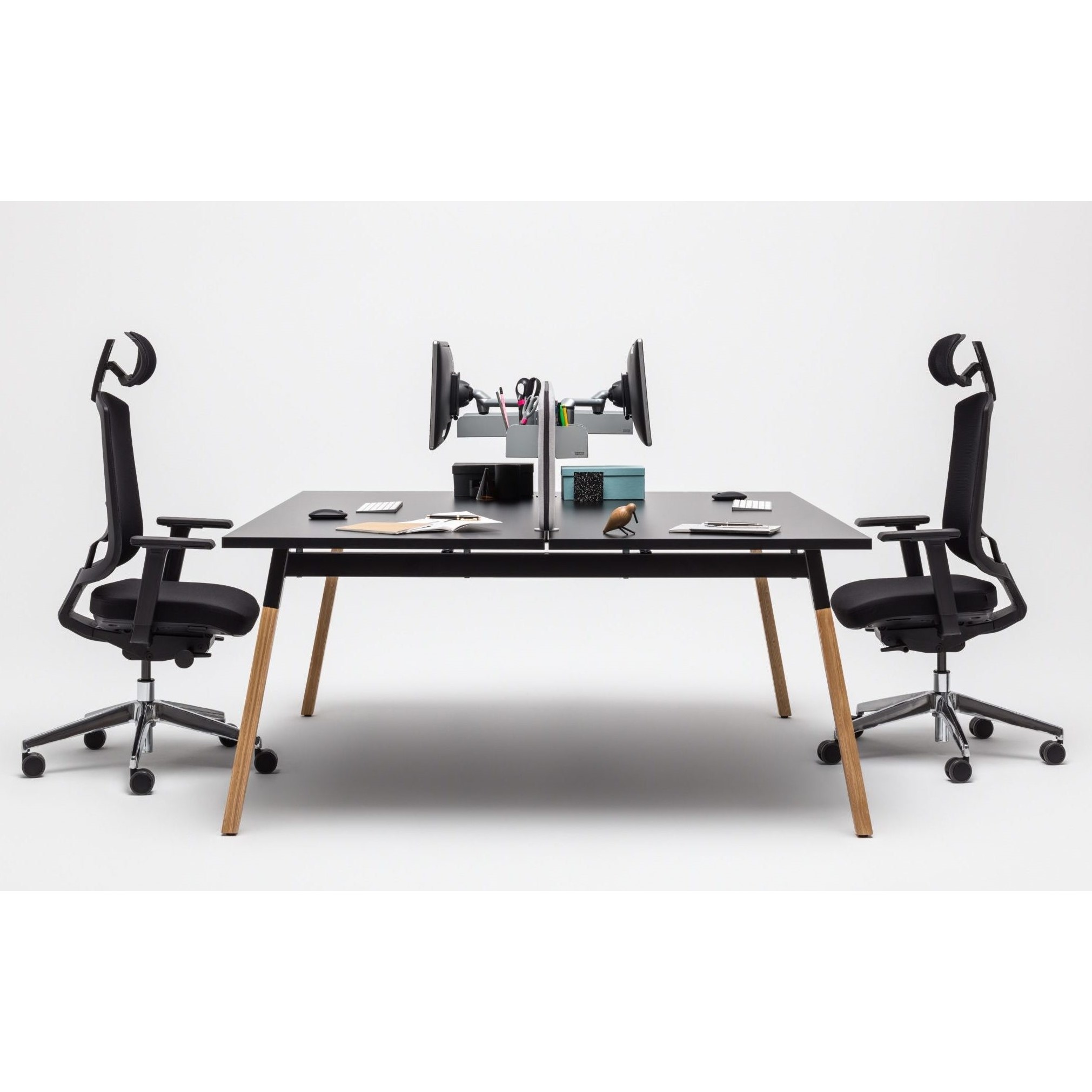 OGI W Bench